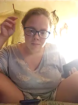 Snapshot of countrymomma chatting on 8, 10, 2025 countrymomma online show from 8, 10, 2025