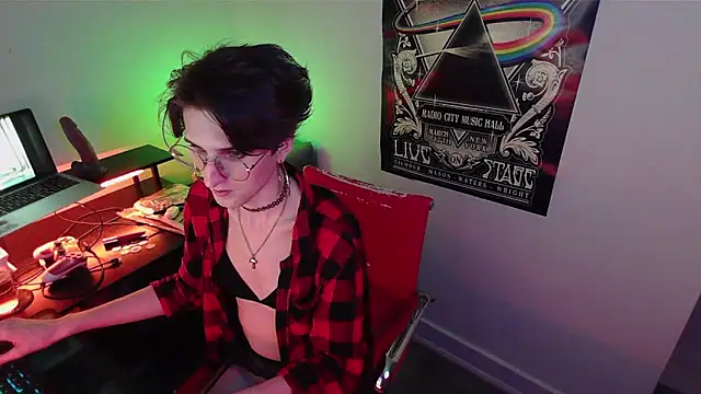 polaris industries online show from 28, 9, 2025