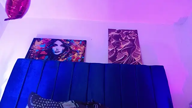 Annie switt online show from 12, 4, 2026