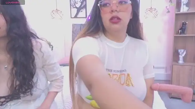 Snapshot of Samantha_blow chatting on 11, 2, 2026 Samantha blow online show from 11, 2, 2026