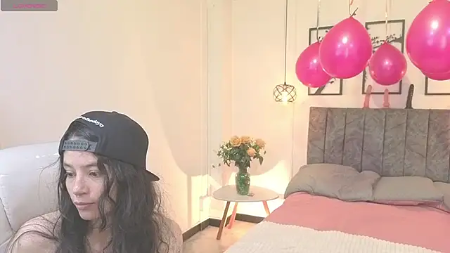 Snapshot of Samantha_blow chatting on 15, 2, 2026 Samantha blow online show from 15, 2, 2026