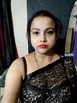 Snapshot of hornypiu697 chatting on 18, 5, 2026 hornypiu697 online show from 18, 5, 2026