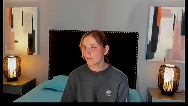 seraphine star online show from 5, 4, 2026