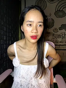 TiNa 04 online show from 17, 9, 2025