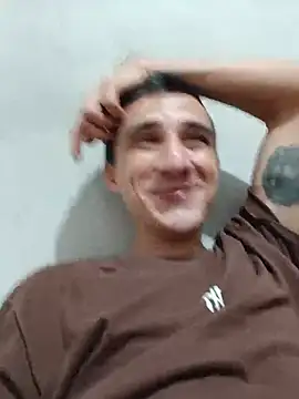 Snapshot of BrunoValen chatting on 6, 8, 2026 BrunoValen online show from 6, 8, 2026