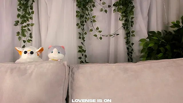 ElizSpieth online show from 24, 10, 2025