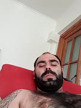 Snapshot of body02081 chatting on 11, 10, 2025 body02081 online show from 11, 10, 2025