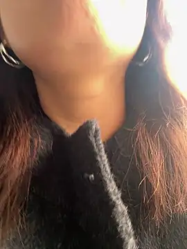 Snapshot of feifei_521 chatting on 25, 10, 2025 feifei 521 online show from 25, 10, 2025