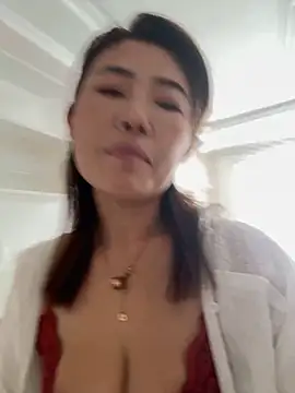 Snapshot of feifei_521 chatting on 25, 11, 2025 feifei 521 online show from 25, 11, 2025