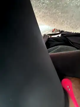 Snapshot of feifei_521 chatting on 5, 12, 2025 feifei 521 online show from 5, 12, 2025