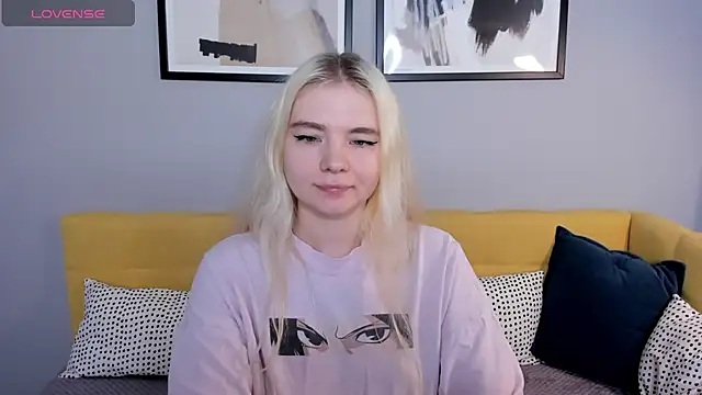 RuthBryant online show from 14, 11, 2025