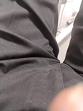 themasklover online show from 2, 4, 2026