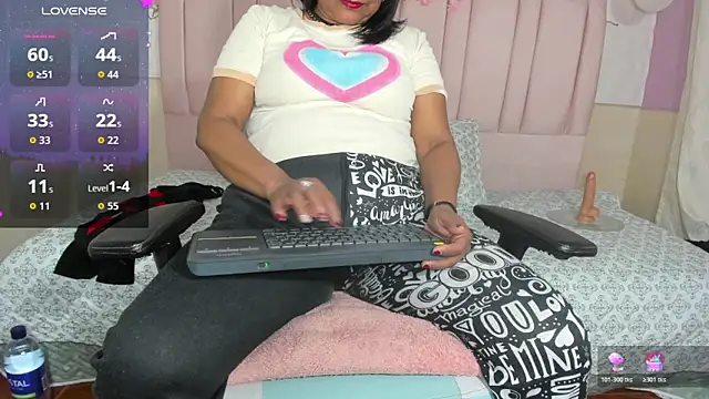 mya blaze online show from 12, 11, 2025