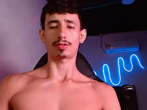 Damartinez27 online show from 12, 3, 2026