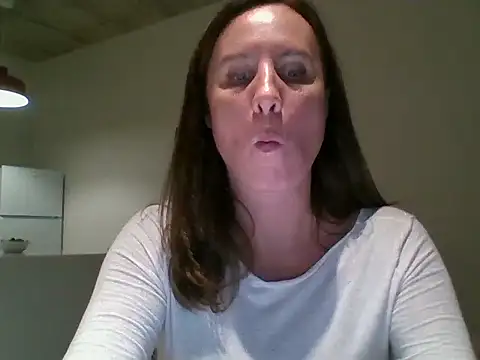 ALICAINWONDERLAND online show from 1, 10, 2025