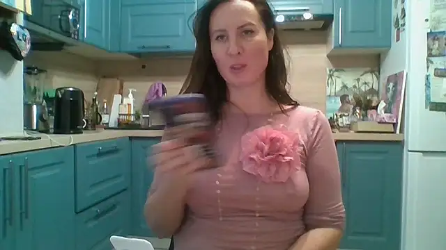 ALICAINWONDERLAND online show from 19, 12, 2025