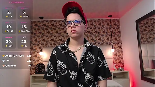 Snapshot of SpencerMontgomery chatting on 13, 9, 2025 SpencerMontgomery online show from 13, 9, 2025