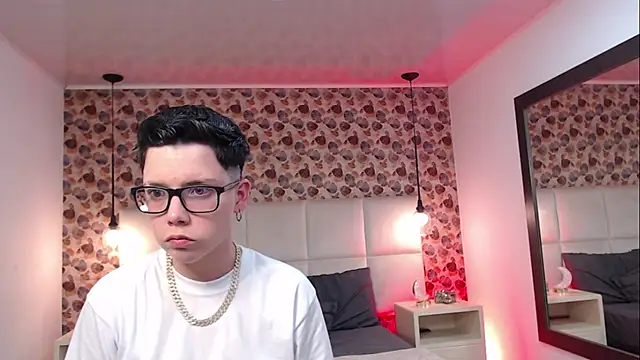 Snapshot of SpencerMontgomery chatting on 18, 9, 2025 SpencerMontgomery online show from 18, 9, 2025