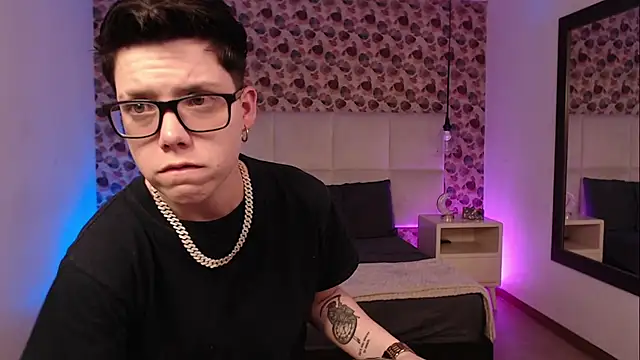 Snapshot of SpencerMontgomery chatting on 27, 9, 2025 SpencerMontgomery online show from 27, 9, 2025