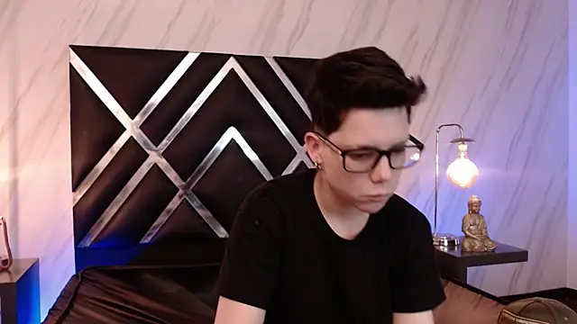 Snapshot of SpencerMontgomery chatting on 16, 12, 2025 SpencerMontgomery online show from 16, 12, 2025