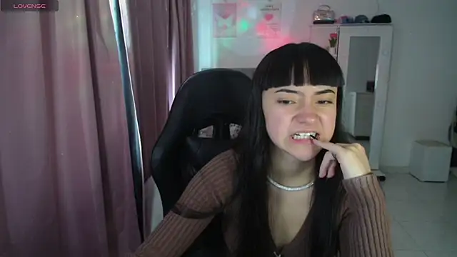 violetta blackk online show from 23, 4, 2026