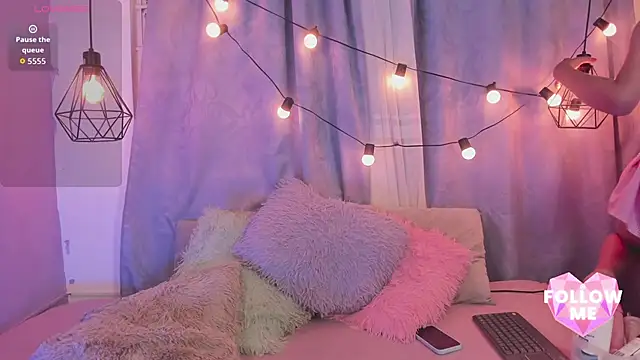 Snapshot of Matias_skinny chatting on 2, 12, 2025 Matias skinny online show from 2, 12, 2025