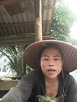 CoMay003 online show from 28, 3, 2026