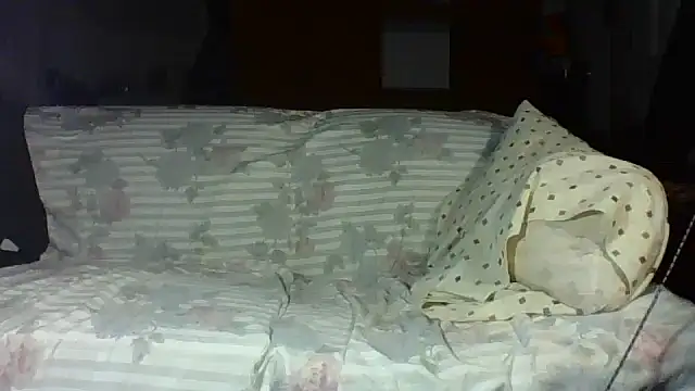 Snapshot of dicinyou80 chatting on 13, 1, 2026 dicinyou80 online show from 13, 1, 2026