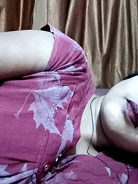 Snapshot of spicysuhana chatting on 21, 6, 2026 spicysuhana online show from 21, 6, 2026