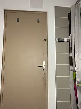 Snapshot of dasilva_elsa21 chatting on 5, 11, 2025 dasilva elsa21 online show from 5, 11, 2025