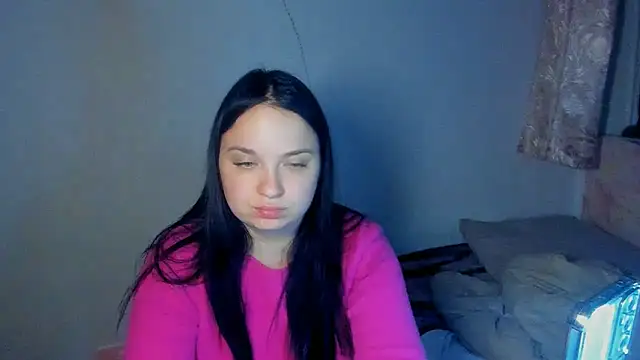 VoxxAura online show from 6, 11, 2025