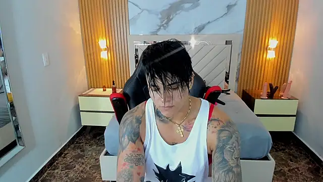 Snapshot of KAROLLJONES1 chatting on 5, 6, 2026 KAROLLJONES1 online show from 5, 6, 2026