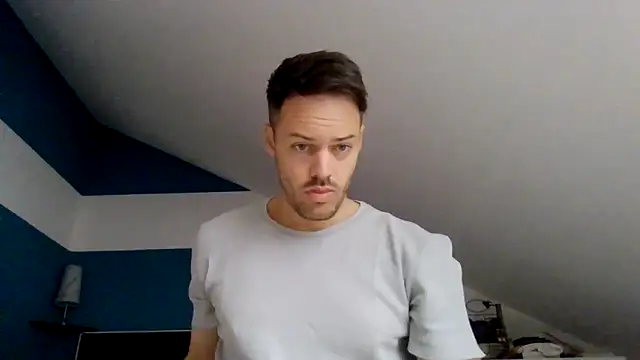 bigcockjohnxxxxx online show from 10, 10, 2025