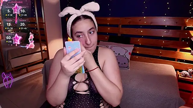 ambar lover online show from 13, 9, 2025