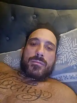 Snapshot of passioneeterna chatting on 1, 10, 2025 passioneeterna online show from 1, 10, 2025