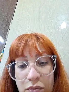 Snapshot of witchkiki chatting on 27, 10, 2025 witchkiki online show from 27, 10, 2025