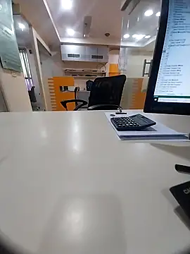 Snapshot of kiss_like_choco11 chatting on 8, 10, 2025 kiss like choco11 online show from 8, 10, 2025