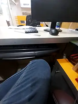 Snapshot of kiss_like_choco11 chatting on 13, 10, 2025 kiss like choco11 online show from 13, 10, 2025