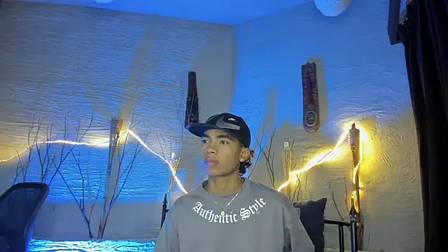 AlanCutee online show from 5, 4, 2026