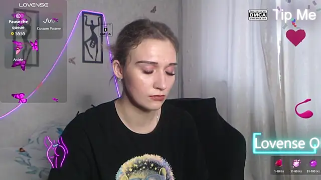 sweetest-cherry online show from 13, 10, 2025