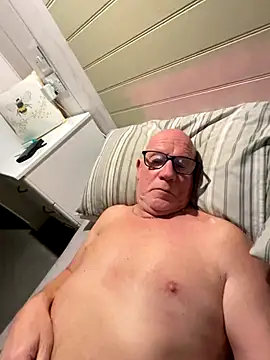 Snapshot of philefc chatting on 7, 1, 2026 philefc online show from 7, 1, 2026