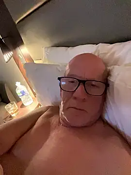 Snapshot of philefc chatting on 9, 1, 2026 philefc online show from 9, 1, 2026