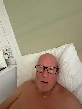 Snapshot of philefc chatting on 12, 1, 2026 philefc online show from 12, 1, 2026