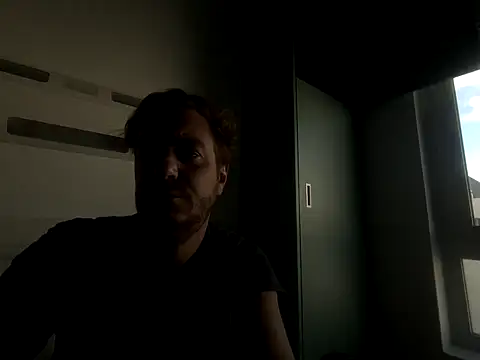 3615-ULLA online show from 29, 9, 2025