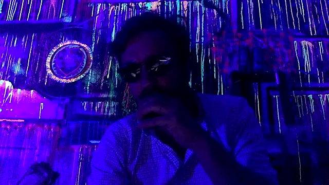 3615-ULLA online show from 19, 4, 2026