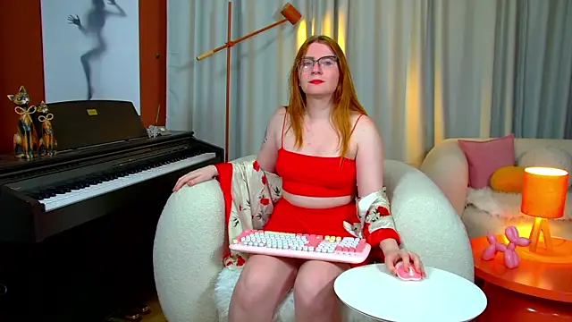 AliceAllisons online show from 30, 9, 2025