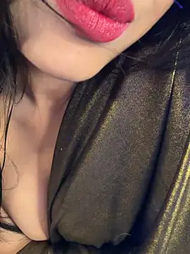 KARISHMA-STRIP online show from 20, 4, 2026