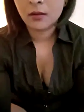 Snapshot of Queen_Kushi4 chatting on 6, 7, 2026 Queen Kushi4 online show from 6, 7, 2026