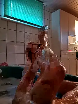 Snapshot of Kaosmikey chatting on 4, 3, 2026 Kaosmikey online show from 4, 3, 2026