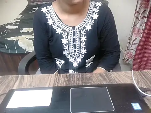 lusty kaira online show from 24, 7, 2026